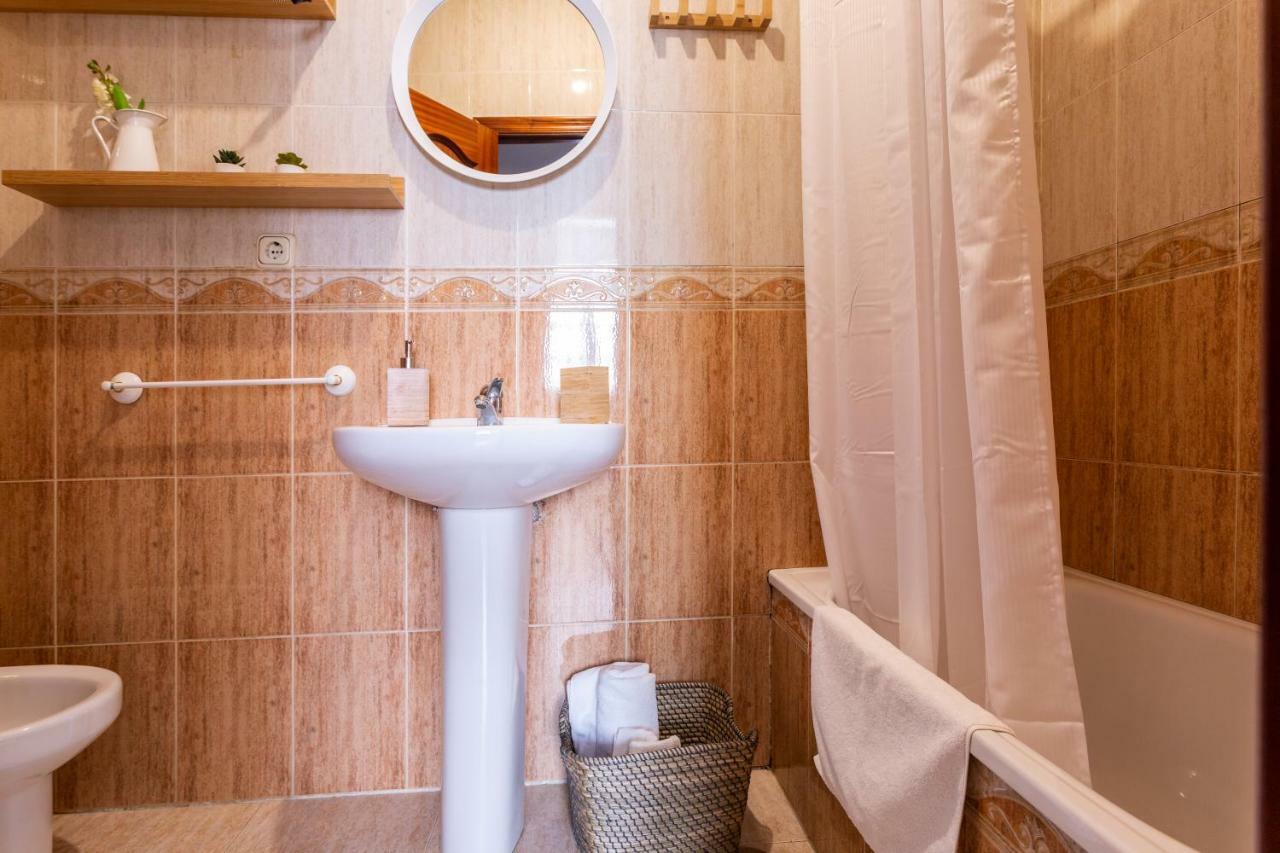 Serva La Bari Shared Apartment 세비야 외부 사진
