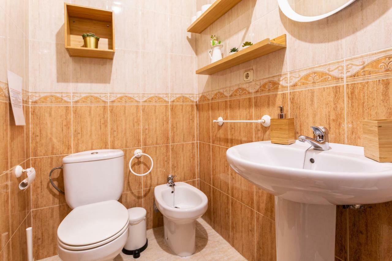 Serva La Bari Shared Apartment 세비야 외부 사진