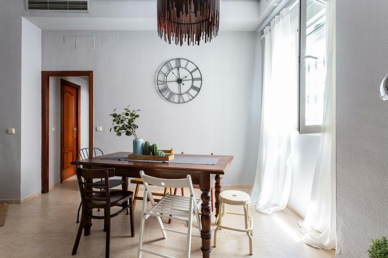 Serva La Bari Shared Apartment 세비야 외부 사진